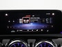 Mercedes-Benz A-klasse 250 e AMG Line | Night | Panoramadak | Widescreen | Stoelverwarming | Achteruitrijcamera | Sfeerverlichting |