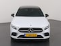 Mercedes-Benz A-klasse 250 e AMG Line | Night | Panoramadak | Widescreen | Stoelverwarming | Achteruitrijcamera | Sfeerverlichting |