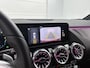 Mercedes-Benz B-klasse 250 e AMG Plug-In Hybride | Achteruitrijcamera | Multispaaks Velgen | Distronic | Sfeerverlichting | Nightpakket | Inclusief 24 maanden MB Certified garantie voor Europa.