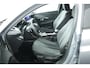 Peugeot 208 Hybrid 110PK e-DCS6 Allure | Navigatie | Camera | Adaptive Cruise Control | Apple Carplay/Android Auto | PDC V+A | LMV 16 Inch