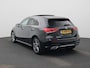 Mercedes-Benz A-klasse 250 e AMG Line | Panoramadak | Camera | Cruise Control | Parkeersensoren | Navigatie | Stoel verwarming | Sfeerverlichting |