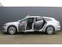 Volkswagen Arteon Shooting Brake 1.4 TSI 218PK eHybrid Elegance Business+ | Incl. 12 maanden garantie | Panoramadak | Adaptive cruise | Clima | Trekhaak wegklapbaar | LED | Stoelverwarming V+A | Camera | Elektr. kofferklep | Alcantara/leer stoelen | Keyless entry | Dealer onderhouden | Origineel NL geleverd |
