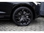 Volvo XC60 2.0 T8 Plug-in hybrid AWD Ultra Black Edition | Trekhaak | Luchtvering | Bowers&Wilkins audio | 360 graden camera