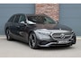 Mercedes-Benz E-klasse Estate 300 e AMG Line | Hyperscreen | Distronic+ | Burmester | Panoramadak | Digital Light | Surround Camera | HUD | 3D-Display | Verwarmd Stuurwiel | Keyless-Go |