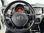 Toyota Aygo 1.0 VVT-i x-play Automaat | Climate Control | Parkeercamera | Dealeronderhouden |