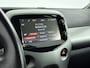 Toyota Aygo 1.0 VVT-i x-play Automaat | Climate Control | Parkeercamera | Dealeronderhouden |
