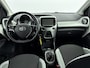 Toyota Aygo 1.0 VVT-i x-play Automaat | Climate Control | Parkeercamera | Dealeronderhouden |