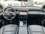 Hyundai Tucson 1.6 T-GDI 265pk PHEV Premium 4WD | NL-AUTO! | 1E EIGENAAR! | 360° CAMERA | ADAPTIVE CRUISE | STOELVERWARMING- VERKOELING | DODE HOEK | ELEKTR. STOEL INCL. MEMORY | DEALER OH! | PRACHTIGE STAAT!