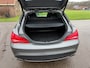 Mercedes-Benz CLA Shooting Brake 180 Ambition Automaat / Leder-Stof / Navi / Clima / 18" Velgen / PDC / Cruise / LED