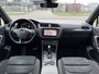 Volkswagen Tiguan Allspace 1.5 TSI Highline Business R 7p. I R-line I Keyless I Trekhaak I I 19" I 1ste eig. I Pano I Virtual I Camera I
