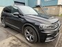 Volkswagen Tiguan Allspace 1.5 TSI Highline Business R 7p. I R-line I Keyless I Trekhaak I I 19" I 1ste eig. I Pano I Virtual I Camera I