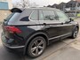 Volkswagen Tiguan 1.4 TSI ACT Highline Business R I R-Line I 18" I 1ste eig. I Camera I Virtual I Adap. Cruise I