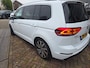 Volkswagen Touran 1.5 TSI Highline Business R 7p,panorama,automaat,schitterende auto