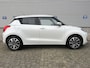 Suzuki Swift 1.2 Stijl Smart Hybrid | Trekhaak | Climate Control | Adaptieve Cruise Control | Apple Carplay & Android Auto | Meest Luxe Uitvoering