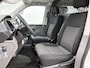 Volkswagen Transporter 2.0 TDI L2H1 110 PK | Airco | Cruise control | Radio | Bluetooth | Armsteunen | Elektrisch verstel/verwarmbare spiegels |