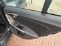 Volvo V60 2.0 D2 Kinetic Bj 2016 Dealer onderhouden Zuinige diesel
