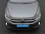 Volkswagen T-Roc Cabrio 1.5 TSI 150 pk DSG R-Line Edition Grey | Trekhaak | Leder | Navigatie Discover Pro | Beats | Adaptief onderstel | IQ Light | Stuur-/stoelverwarming