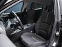 Mazda 3 2.0 SkyActiv-G 120 SkyLease+ Sport (NAVI,CLIMATE,CRUISE,PDC,STOEL/STUUR VERWARMING,GETINT,XENON,SPORTSTOELEN,LM VELGEN)