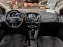Ford Focus 1.0 EcoBoost Titanium Navi Parking pack Trekhaak Voorruitverwarming 17" LM Privacy Glass 5drs