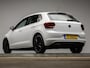 Volkswagen Polo 1.6 TDI Sport (APPLE CARPLAY,NAVI,ADAPTIVE CRUISE,DAB,ELEKTRISCH PAKKET,SPORTSTOELEN,NETTE STAAT)