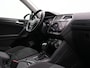Volkswagen Tiguan 2.0 TDI 150 pk DSG R-Line | Panoramadak | Trekhaak | Navigatie Discover Pro | Stuur-/achterbankverwarming | Achteruitrijcamera
