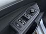 Volkswagen Golf Variant 1.0 eTSI Life Business Navigatiesysteem | Stuur- en stoelverwarming | Climate Control |  Adaptieve Cruise Control | Automaat | Elektrisch bedienbare ramen | Achteruitrijcamera | Schakelmogelijkheid stuurwiel | 12 maanden BOVAG garantie