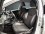 Peugeot 2008 1.2 PureTech Allure Sport (NAVI,CLIMATE,CRUISE,CAMERA,PDC,GRIP CONTROL,ELEKTRISCH PAKKET,SPORTSTOELEN,LM VELGEN)