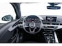 Audi A4 Avant 40 TFSI Sport S line black edition Panoramadak - Head up - Elektrisch verstelbare/verwarmde stoelen - Interieurvoorverwarming - B&O - Assistentiepakket City/Parking - MMI navigatie plus -