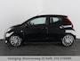 Toyota Aygo 1.0 VVT-i X-PLAY CARPLAY NAVI GARANTIE 2031 1e EIG BIJNA 2021. 100% ONDERHOUDEN .CAMERA.BLACK EDITION