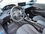 Peugeot 208 100 Pk Benzine * Allure * * Lichtmetalen Velgen * Dab Radio * Apple Carplay / Android Auto * Climate & Cruise Control * Parkeersensoren * Vingerhoets; Vierde generatie Eersteklas Service !
