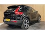Volvo XC40 Recharge P8 AWD R-Design|92,4% SOH|1/2 LEDER|STOEL+STUURVERWARMING|NAVIGATIE|ACC|APPLE CARPLAY|NL-AUT|NAP|IN.BTW|1eEIG|