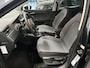 SEAT Arona 1.0 TSI 95pk Style Business Intense · Camera · Apple/Android Car Play · Trekhaak · Stoelverwarming · P-Sensoren · Keyless · Navigatie · 16'' Inch ·