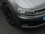 Volkswagen Tiguan 1.5 TSI 150 pk DSG ACT Highline Business R / R-Line | Panoramadak | Achteruitrijcamera | Stoelverwarming | Adaptive Cruise