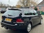 Volkswagen Golf Variant 2.0 TDI Highline Aut. Clima Cruise 17" LM-Velgen Trekhaak!