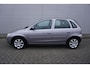 Opel Corsa 1.2-16V Silverline Airco / Cruise controle / Lm velgen