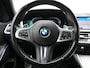 BMW 3-Serie Touring 320i M Sport 184pk | Adaptive Cruise | Alcantara Sportstoelen Verwarmd | Apple Carplay | Sfeerverlichting | Virtual | Navigatie | DAB |
