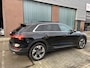 Audi E-tron 50 quattro edition 71 kWh / AUTOMAAT/ PANO / LUCHTVERING/ SMARTPHONE INTERFACE/  ELEK. KLEP/ STOEL VERWARM./ PARK.SENSOR.V+A./ CAMERA V+A/ ACC/ KEYLESS/ DRIVE SELECT/ NAVI/ LED/ DAB/ CLIMA/ ISOFIX/ 20'' LMV