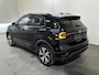 Volkswagen T-Cross 1.0 TSI R-Line / AUTOMAAT/ PARK. SENSOREN V+A/ CAMERA/ STOEL VERWARMING/ APP-CONNECT/ ACC/ DIGITAL DASH/ CLIMA/ DAB/ LED/ ISOFIX/ 17'' LMV