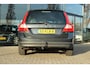 Volvo V70 2.0 LIMITED EDITON | LEDER | TREKHAAK | CRUISE | CLIMATE