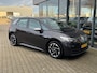 Volkswagen ID.3 First 58 kWh - stoelverwarming - navi - sensoren
