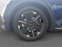 Kia EV6 Light Edition 63 kWh | Stoel en stuurverwarming | Navigatie | Adaptieve cruise control | Camera | Draadloos telefoonlader | Getinte ramen achter | Apple Carplay / Android Auto |