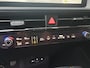 Kia EV6 Light Edition 63 kWh | Stoel en stuurverwarming | Navigatie | Adaptieve cruise control | Camera | Draadloos telefoonlader | Getinte ramen achter | Apple Carplay / Android Auto |