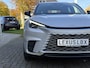 Lexus LBX 1.5 Hybrid Emotion Tech Pack | Leer, Elektrische achterklep, Keyless, Stoel + Stuurverwarming, 18 inch, Privacy glass