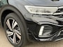 Volkswagen T-Roc 1.5 TSI 150pk DSG R-Line | Camera | Keyless | Elek. Achterklep | Dode hoek | Rijklaar incl. 1 jaar Bovag garantie