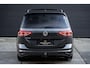 Volkswagen Touran 1.5 TSI DSG 150PK Highline 7p Pano|Camera|Navi|Full Led