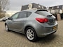 Opel Astra 1.4 Turbo Blitz Cruise Control, Airco, Parkeersensoren.