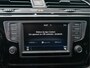 Volkswagen Touran 1.4 TSI Highline Business R-Line 7 persoons I Trekhaak I Carplay I Adap. cruise I 17" I Standkachel I Stuurverwarming I
