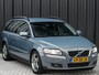 Volvo V50 2.4 Edition · 5 Cilinder · NL auto · Automaat · Parkeersensoren achter · Cruise control · Xenon · Climate control · Trekhaak