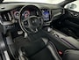 Volvo XC60 2.0 T8 Twin Engine AWD R-Design Luchtv. Pano H/K HUD 360°