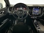 Volvo XC60 2.0 T8 Twin Engine AWD R-Design Luchtv. Pano H/K HUD 360°